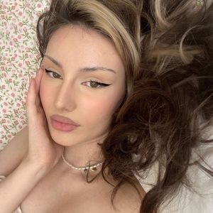 Meet your Posher, Anne